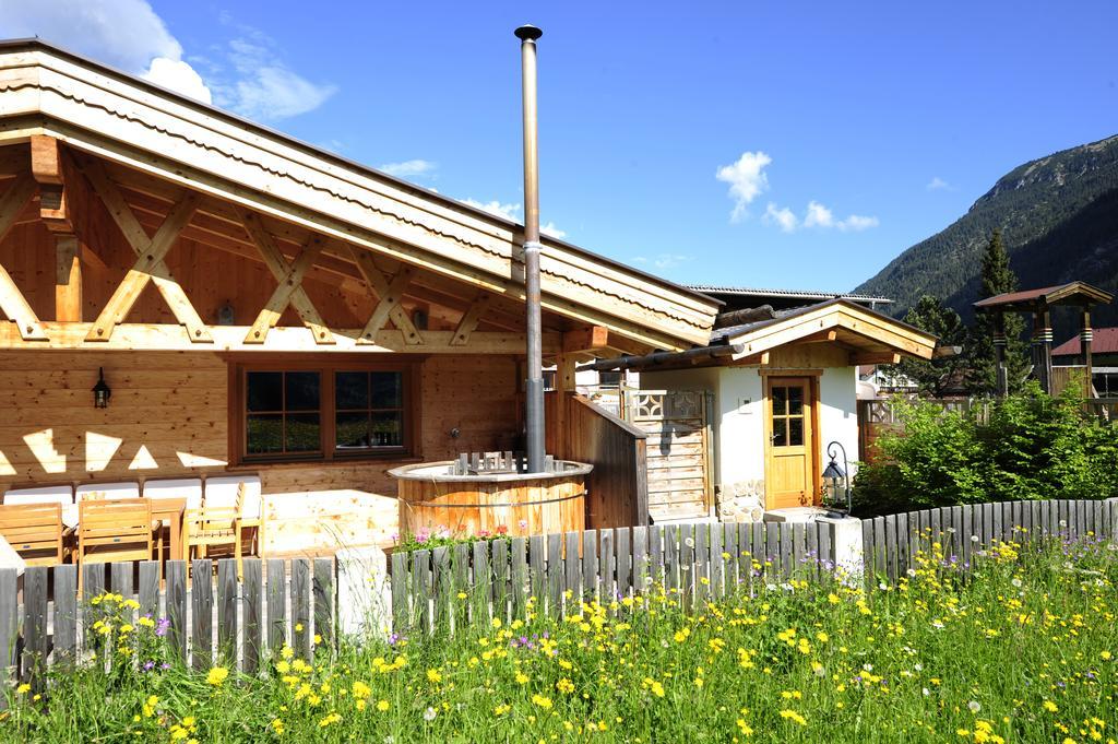 Luxury Chalets Wiesenruh Bichlbach Exterior foto